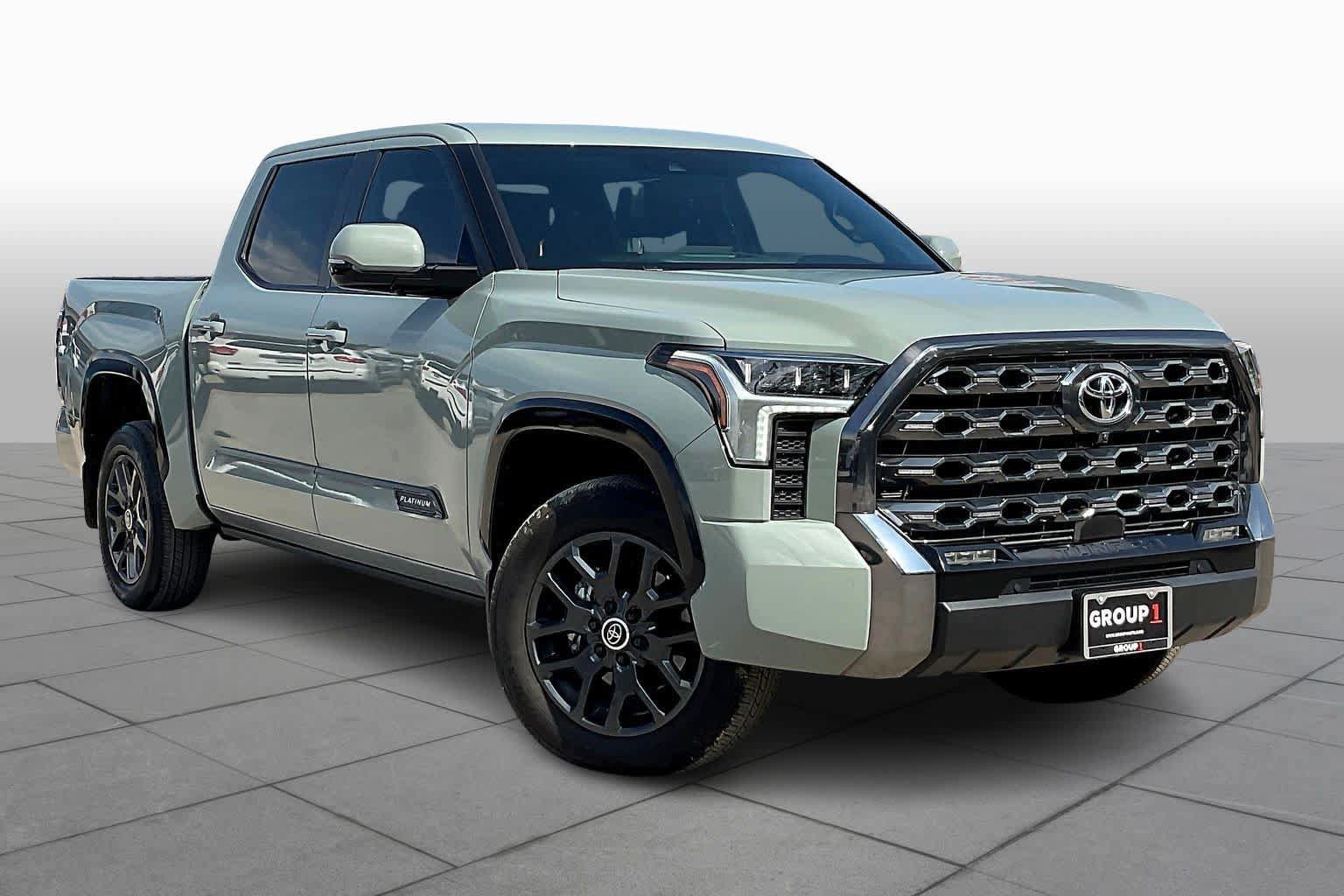 Used 2024 Toyota Tundra Platinum AWD/4WD image 3