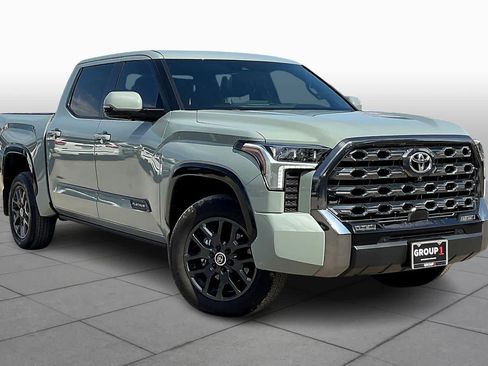Used 2024 Toyota Tundra Platinum AWD/4WD image 3