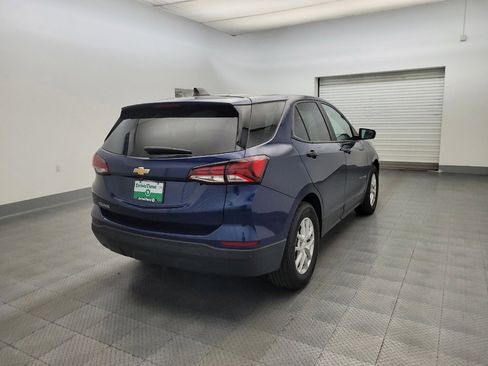 Used 2022 Chevrolet Equinox LS FWD image 9
