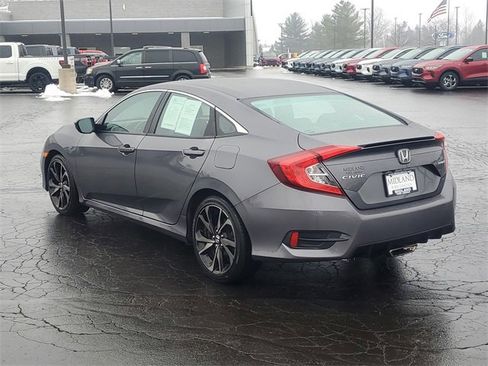 Used 2021 Honda Civic Sport image 4