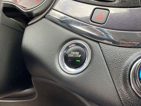 Used 2015 Chevrolet Impala LTZ image 28