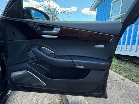 Used 2016 Audi A8 L 4.0T image 23