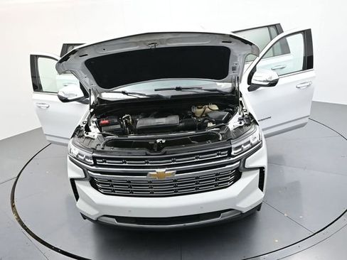 Used 2023 Chevrolet Suburban Premier image 51