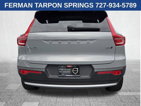 Certified 2024 Volvo XC40 B5 Plus w/ Protection Package Premier AWD/4WD image 8