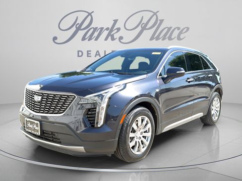 Used 2022 Cadillac XT4 Premium Luxury w/ Enhanced Visibility Package FWD image 1