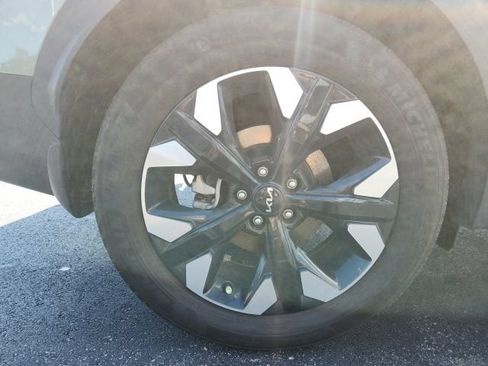 Used 2024 Kia Sportage X-Line AWD/4WD image 17