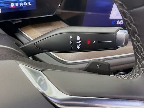 New 2026 Chevrolet Tahoe High Country AWD/4WD image 19