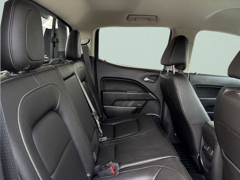 Used 2018 Chevrolet Colorado ZR2 w/ ZR2 Midnight Special Edition AWD/4WD image 25