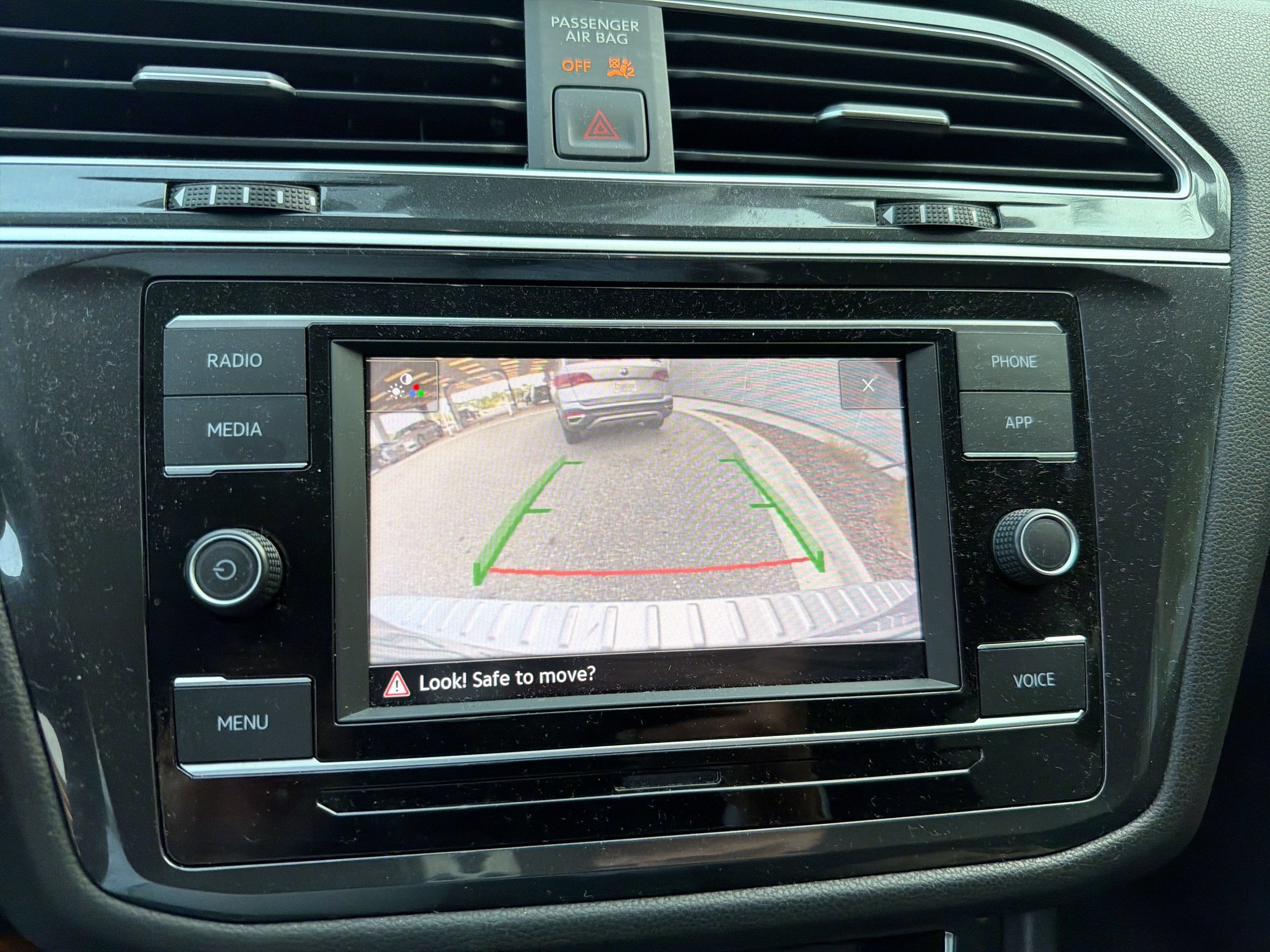 Used 2024 Volkswagen Tiguan S FWD image 13