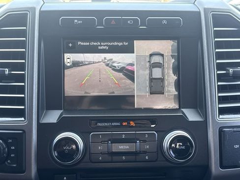 Used 2018 Ford F150 Limited AWD/4WD image 9