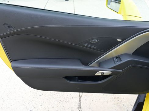 Used 2017 Chevrolet Corvette Z06 image 17