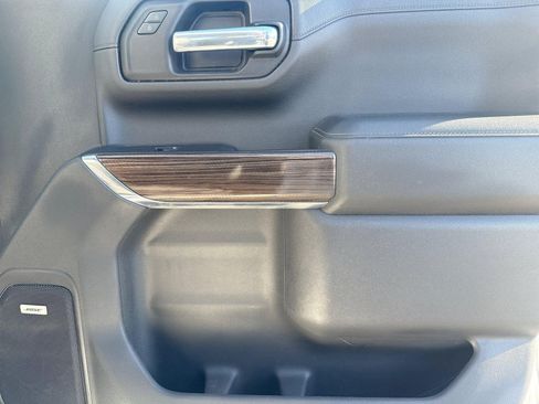 Used 2022 Chevrolet Silverado 1500 LT Trail Boss w/ Convenience Package II AWD/4WD image 35