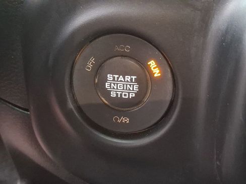 Used 2021 Jeep Wrangler Willys image 23