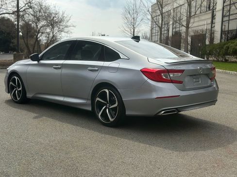 Used 2022 Honda Accord Sport Special Edition image 6