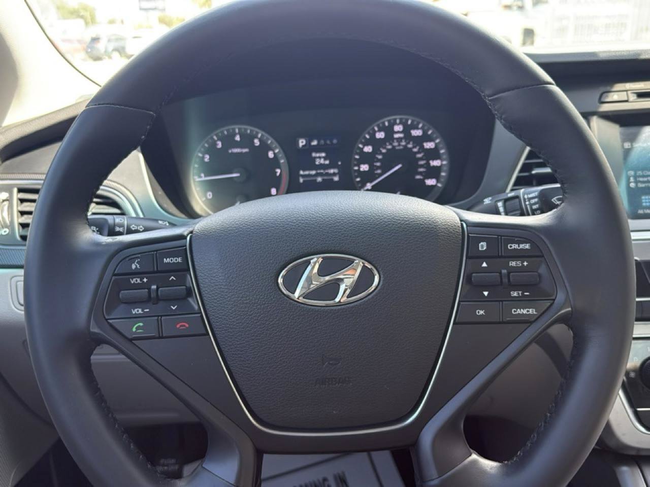 Used 2017 Hyundai Sonata Sport w/ Value Edition Package 02 FWD image 33