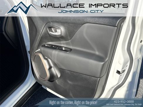 Used 2023 Jeep Renegade Latitude image 37