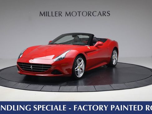 Certified 2017 Ferrari California T RWD image 1
