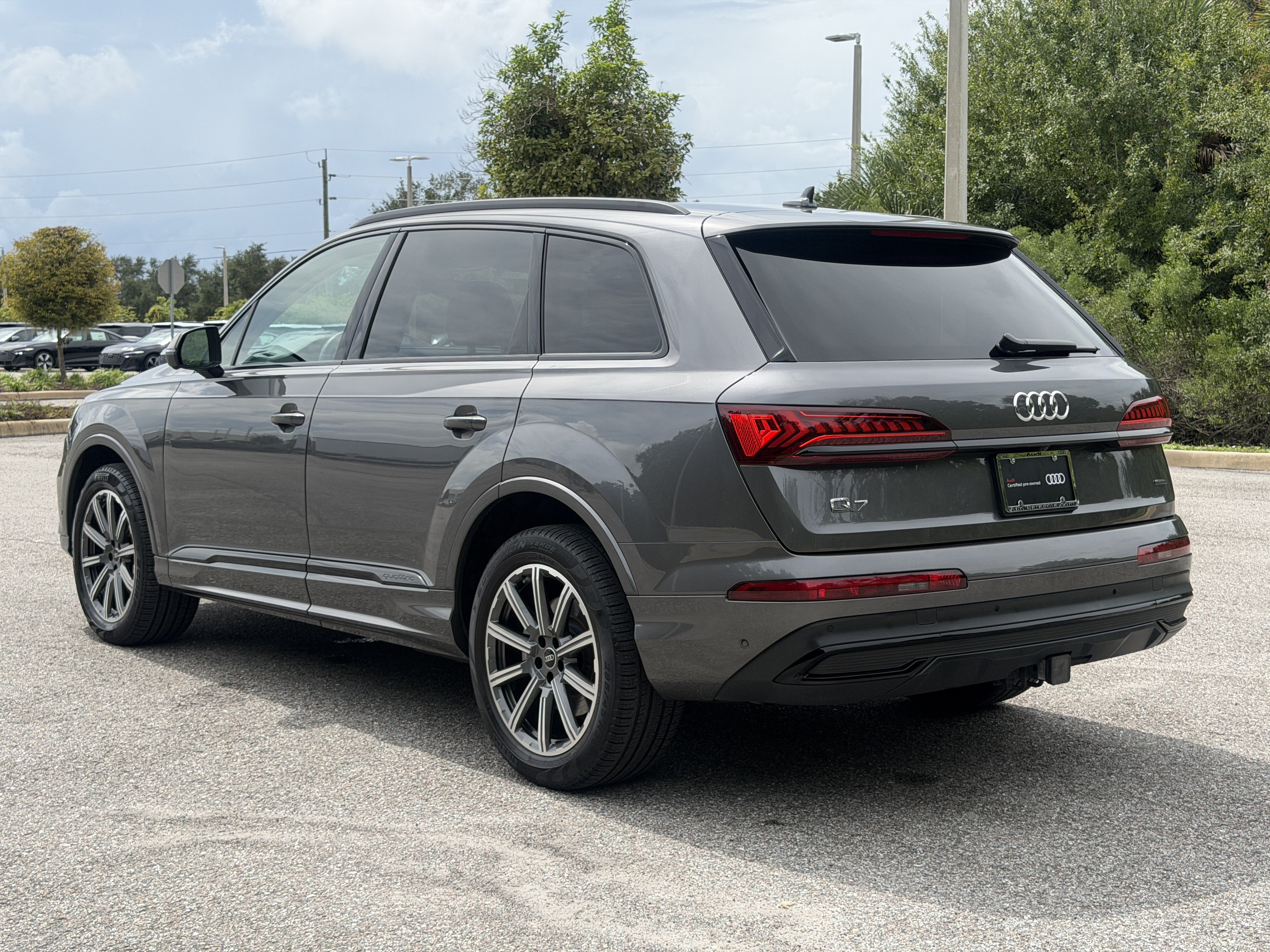 Certified 2023 Audi Q7 2.0T Premium Plus AWD/4WD image 5