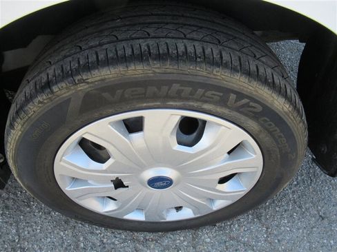 Used 2019 Ford Transit Connect XL image 31