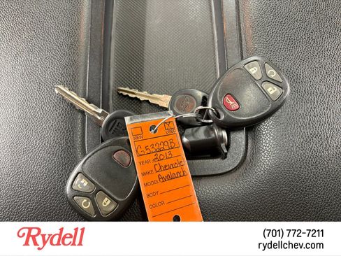 Used 2013 Chevrolet Avalanche LTZ AWD/4WD image 21