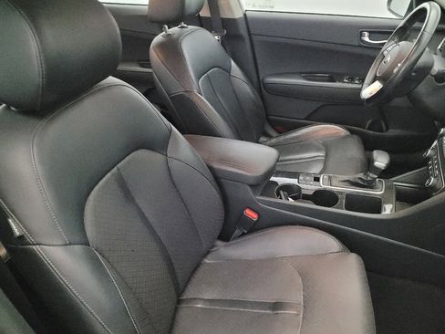 Used 2019 Kia Optima EX image 21