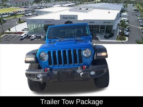 Certified 2022 Jeep Gladiator Rubicon w/ Cold Weather Group AWD/4WD image 4