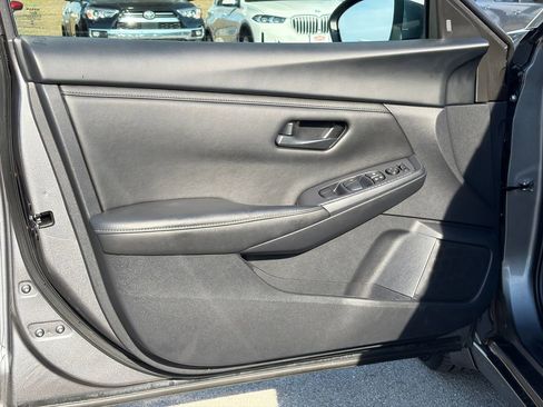 Used 2024 Nissan Sentra S image 19