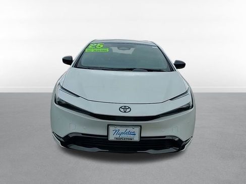 Used 2025 Toyota Prius Limited image 2