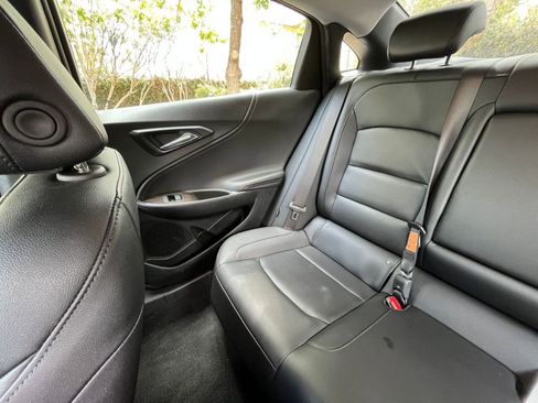 Used 2024 Chevrolet Malibu LT image 39