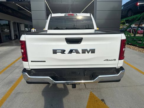 Used 2025 RAM 1500 Big Horn AWD/4WD image 4