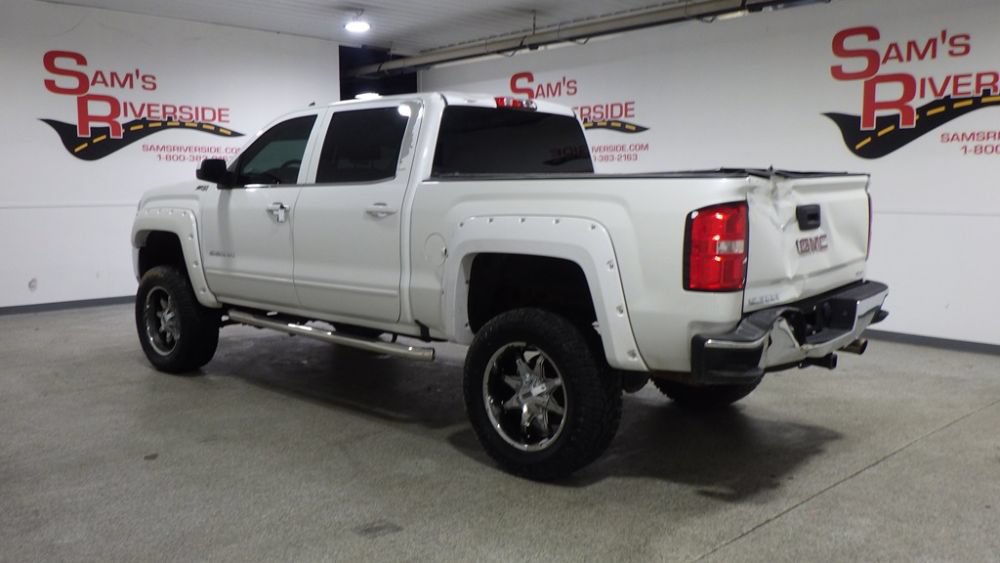 Used 2016 GMC Sierra 1500 SLE w/ SLE Value Package AWD/4WD image 2