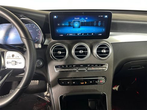 Certified 2022 Mercedes-Benz GLC 300 image 30