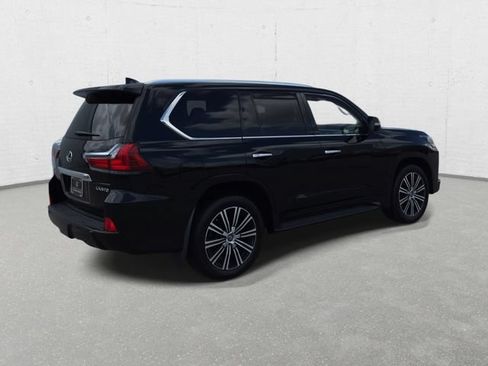 Used 2018 Lexus LX 570 4WD w/ Luxury Package image 5
