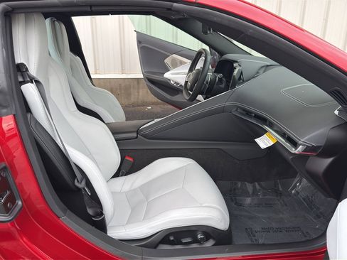 Used 2022 Chevrolet Corvette Stingray Preferred Conv w/ Chrome Exterior Badge Package image 14