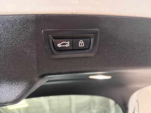 Used 2019 BMW X6 xDrive35i w/ Convenience Package AWD/4WD image 14