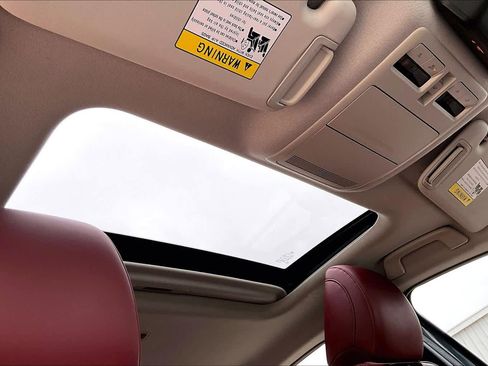 Used 2022 MAZDA MAZDA3 s image 14