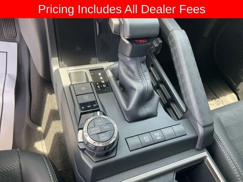 Used 2026 Toyota 4Runner TRD Off-Road Premium AWD/4WD image 10