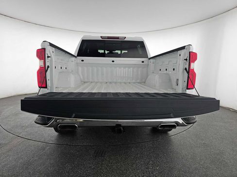 Used 2022 Chevrolet Silverado 1500 LTZ w/ LTZ Premium Package image 28