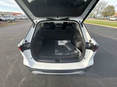 New 2026 Volkswagen Tiguan SE AWD/4WD image 24