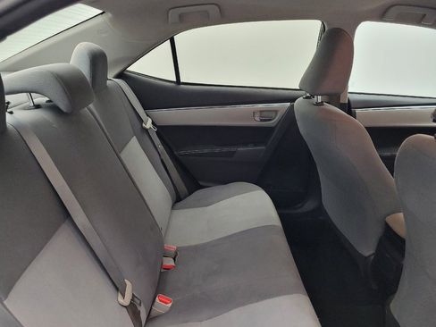 Used 2015 Toyota Corolla LE FWD image 19