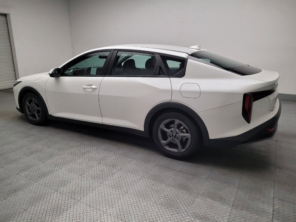 Used 2025 Kia K4 FWD image 3