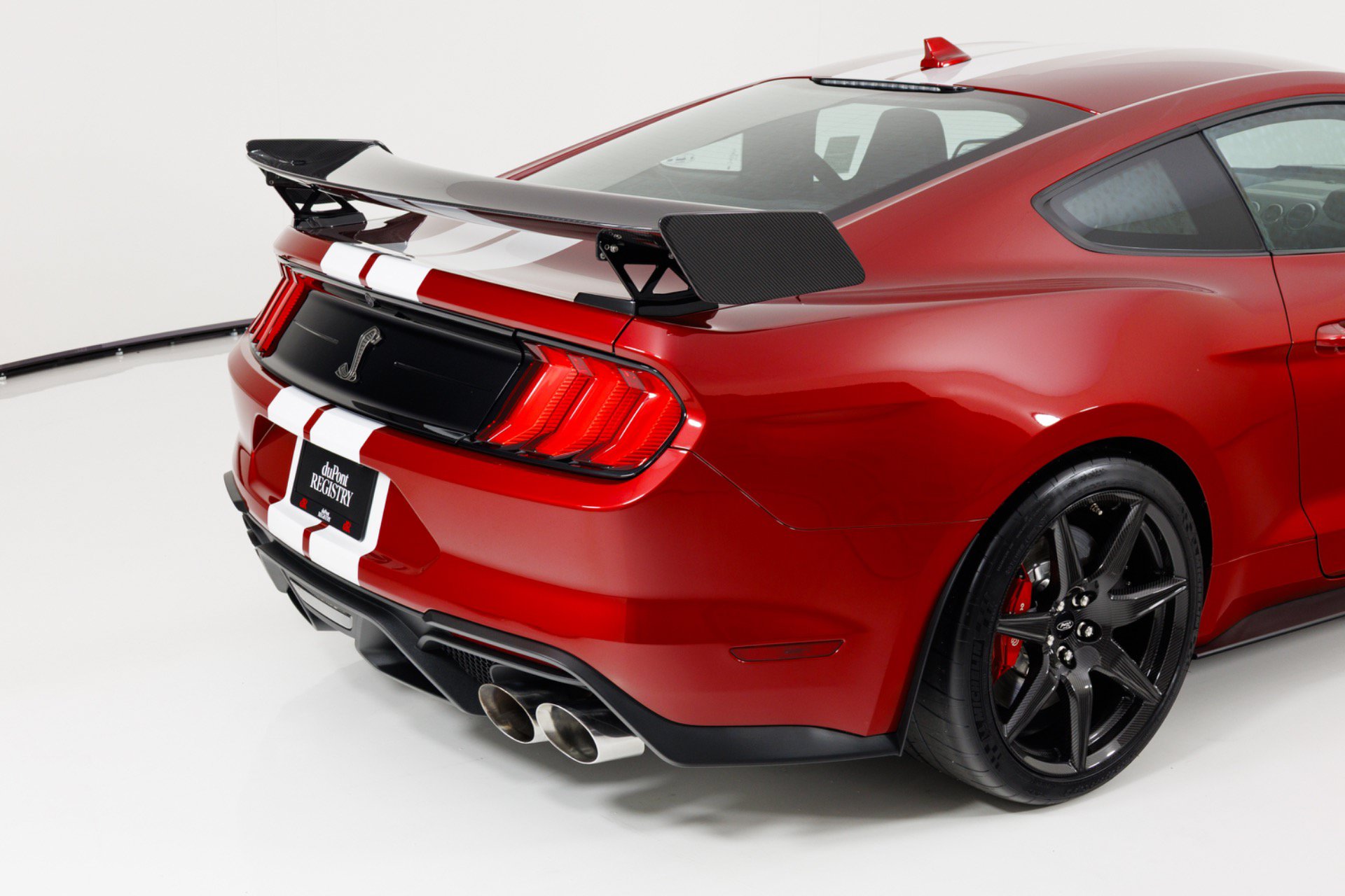 Used 2021 Ford Mustang Shelby GT500 w/ Carbon Fiber Track Pack RWD image 76