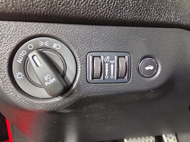 Used 2023 Dodge Challenger R/T RWD image 27
