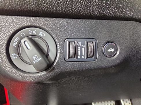 Used 2023 Dodge Challenger R/T RWD image 27