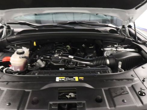 Used 2023 Jeep Grand Cherokee L Laredo AWD/4WD image 28