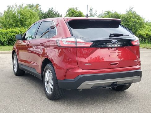 Certified 2023 Ford Edge SEL w/ Convenience Package AWD/4WD image 3