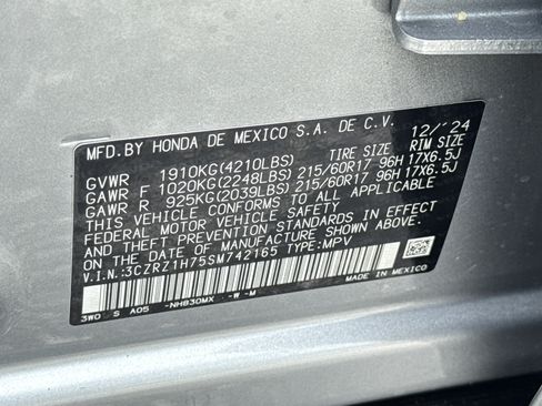 Certified 2025 Honda HR-V EX-L image 42