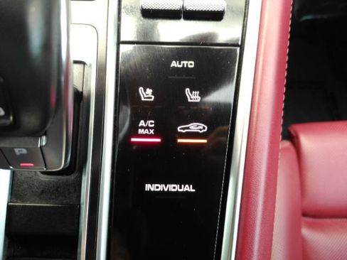 Used 2022 Porsche Panamera Platinum Edition RWD image 52