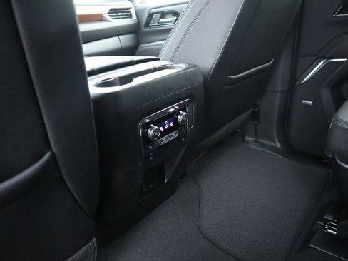 New 2026 GMC Yukon Denali w/ Sun & Power Step Package image 17