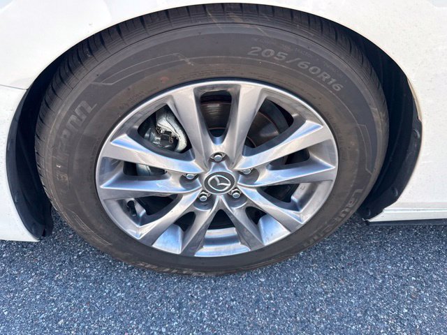 Used 2022 MAZDA MAZDA3 s FWD image 12